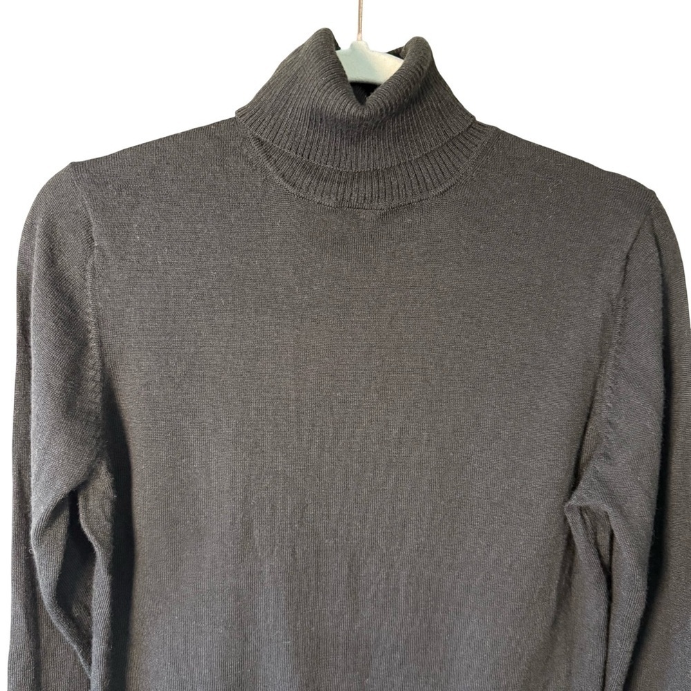 Mulberry Black Cozy Lightweight Classic Minimalist Turtleneck Sweater Size XL - Picture 9 of 12